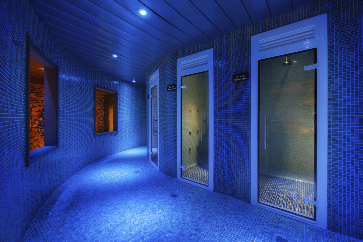 https://www.hotelmarinaportals.com/assets/themes/www.hotelmarinaportals.com/img/gallery/pagina_spa/es/XGB_1351.jpg