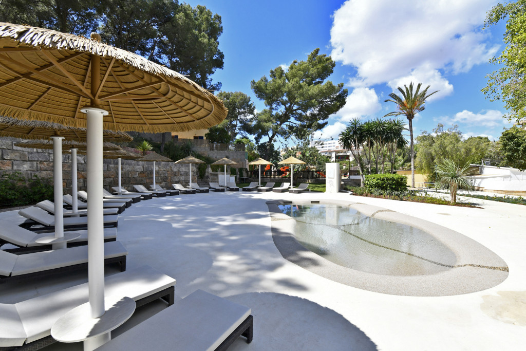 Children’s swimming pool