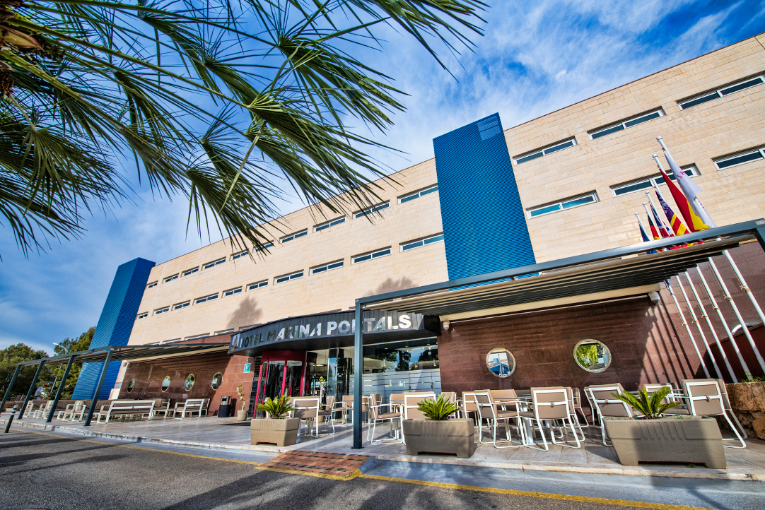 Sallés Hotel Marina Portals | Site officiel
